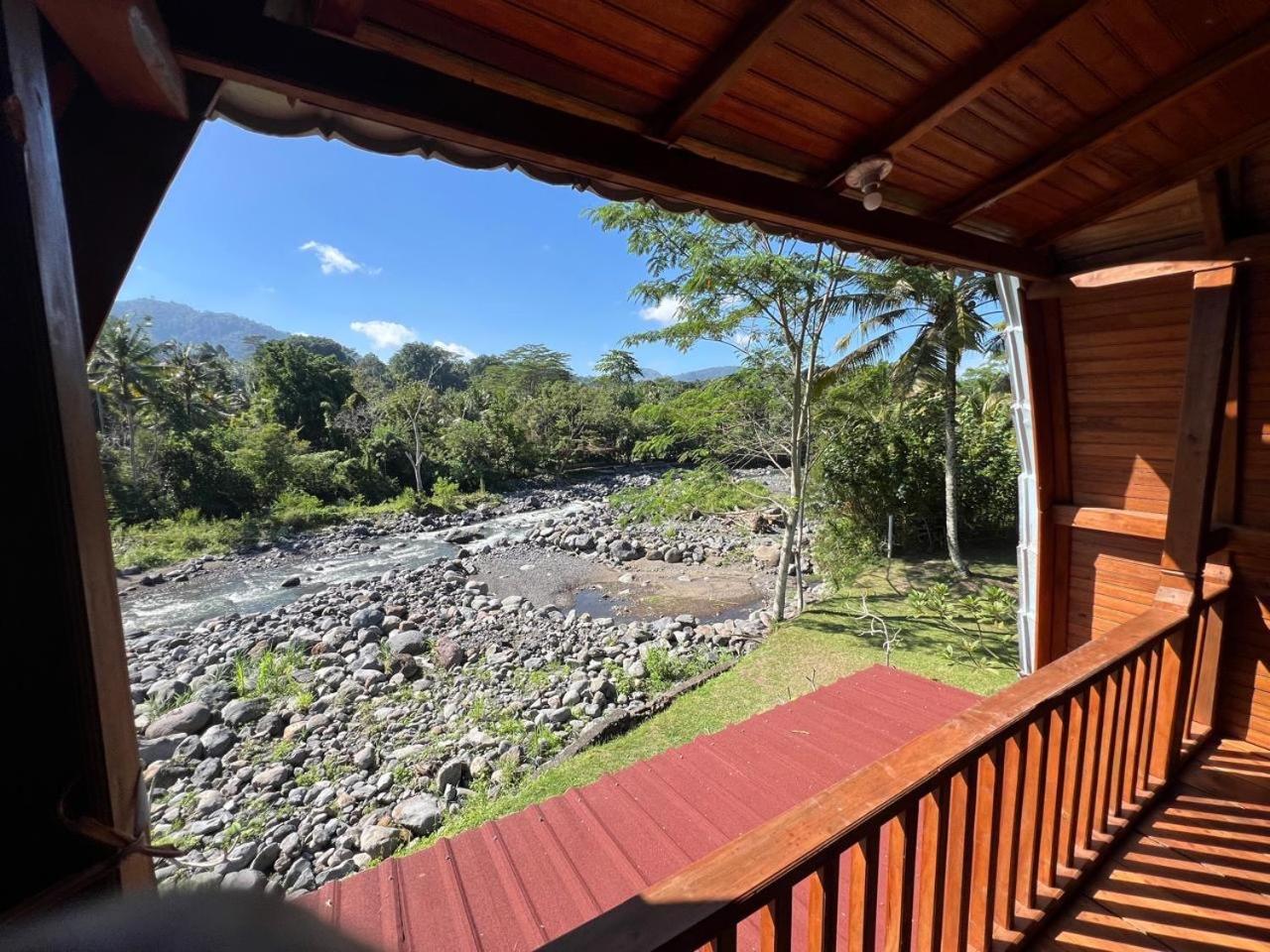 Villa Joglo Tepi Sungai Sidemen  Exterior foto