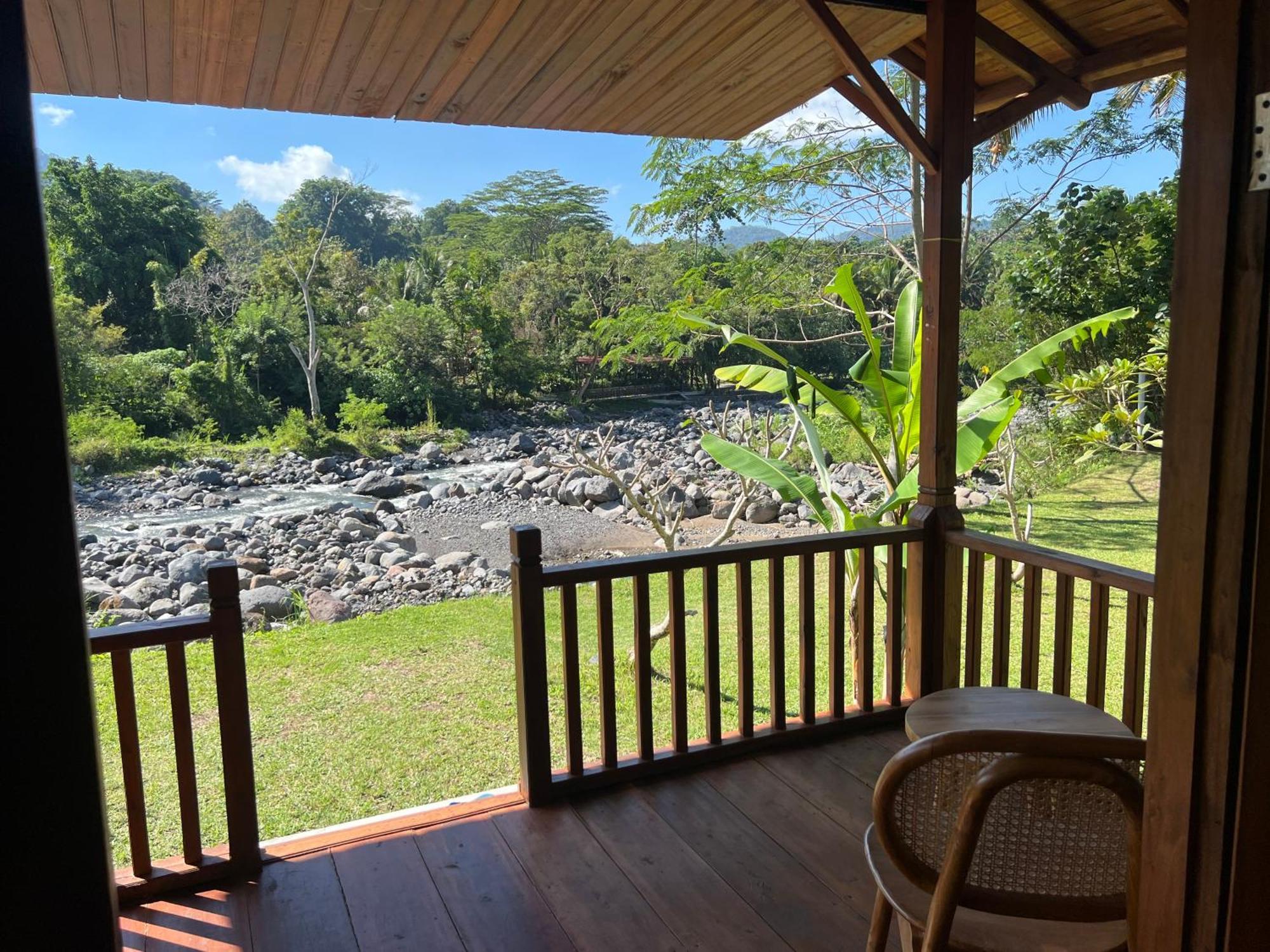 Villa Joglo Tepi Sungai Sidemen  Exterior foto