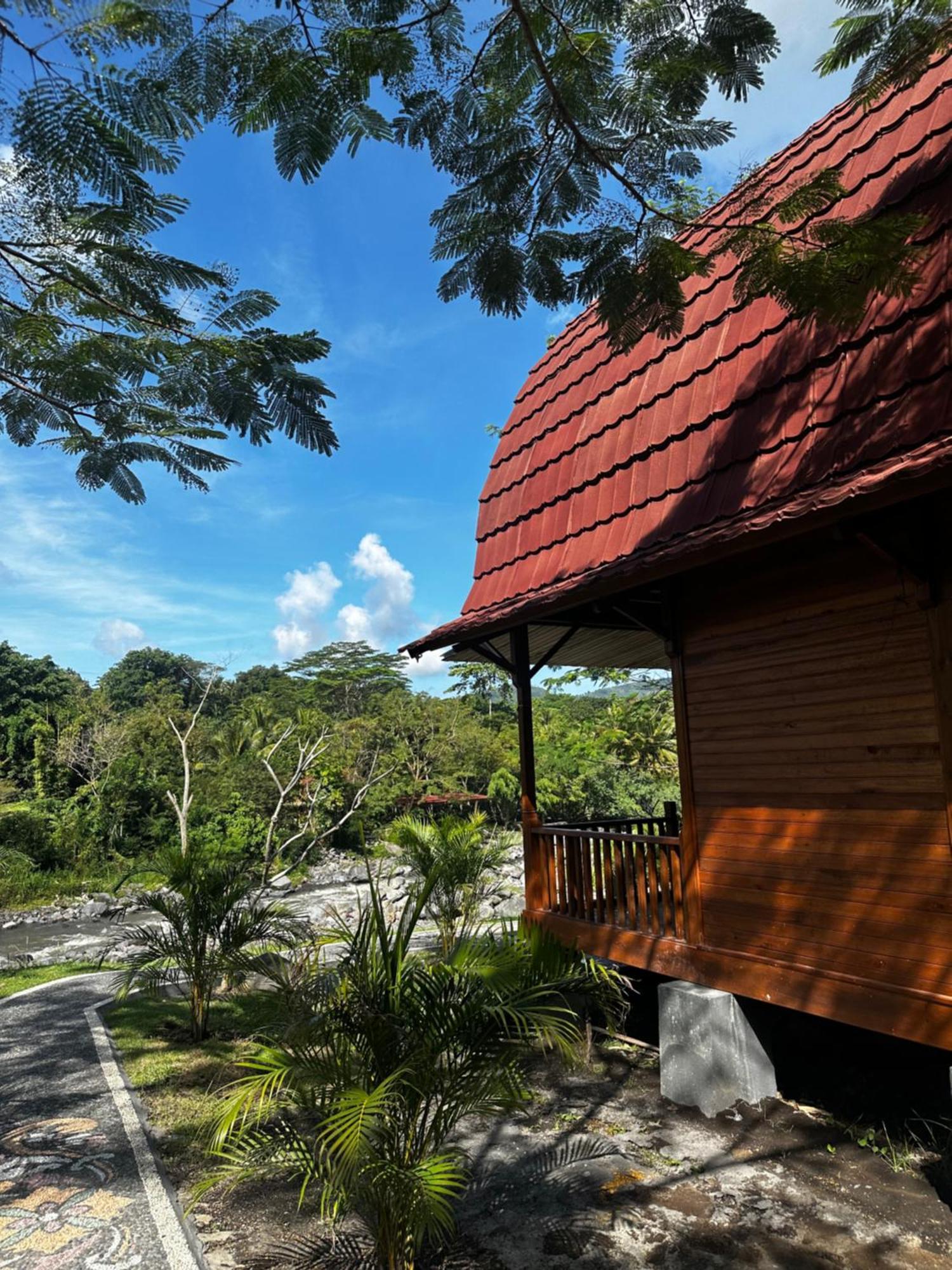 Villa Joglo Tepi Sungai Sidemen  Exterior foto