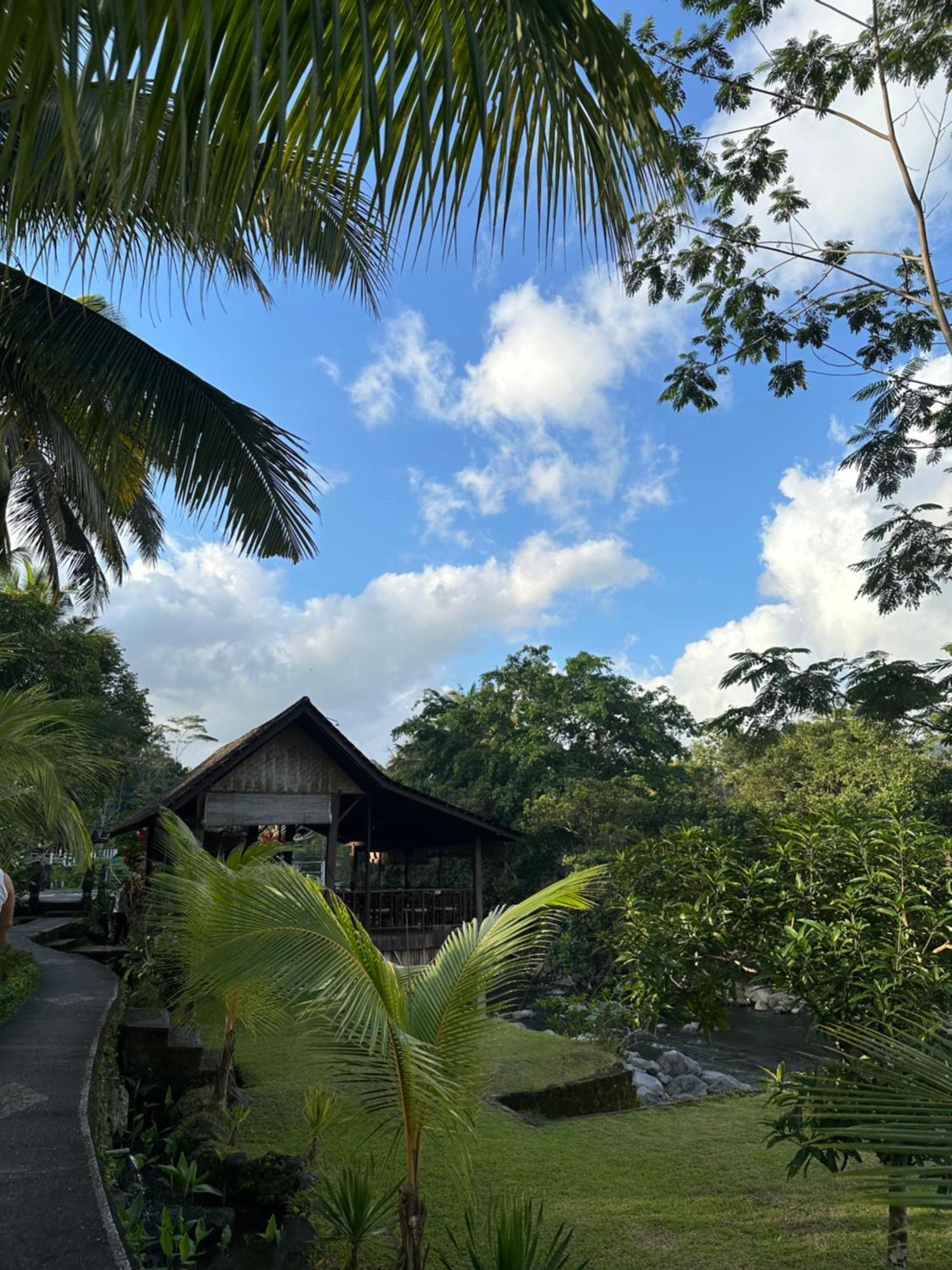 Villa Joglo Tepi Sungai Sidemen  Exterior foto