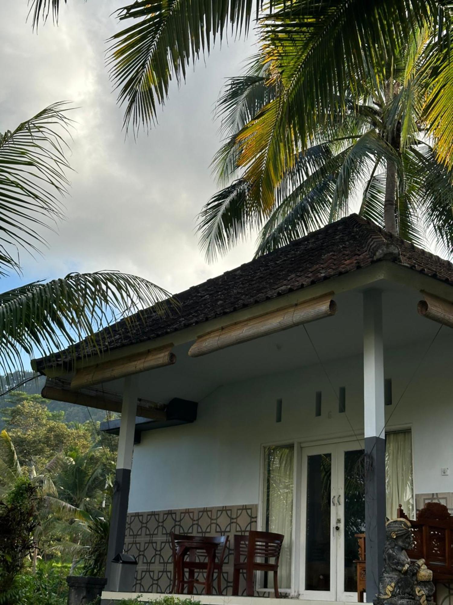 Villa Joglo Tepi Sungai Sidemen  Exterior foto