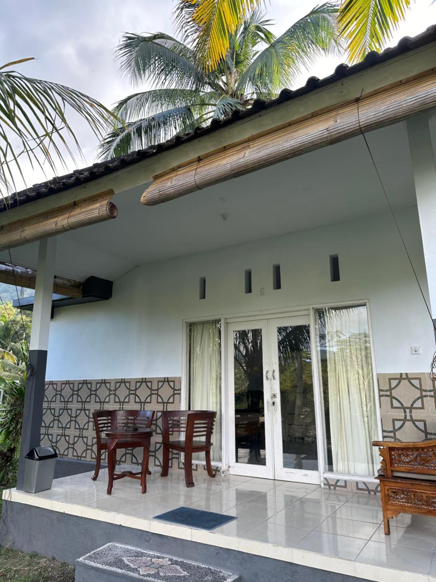 Villa Joglo Tepi Sungai Sidemen  Exterior foto