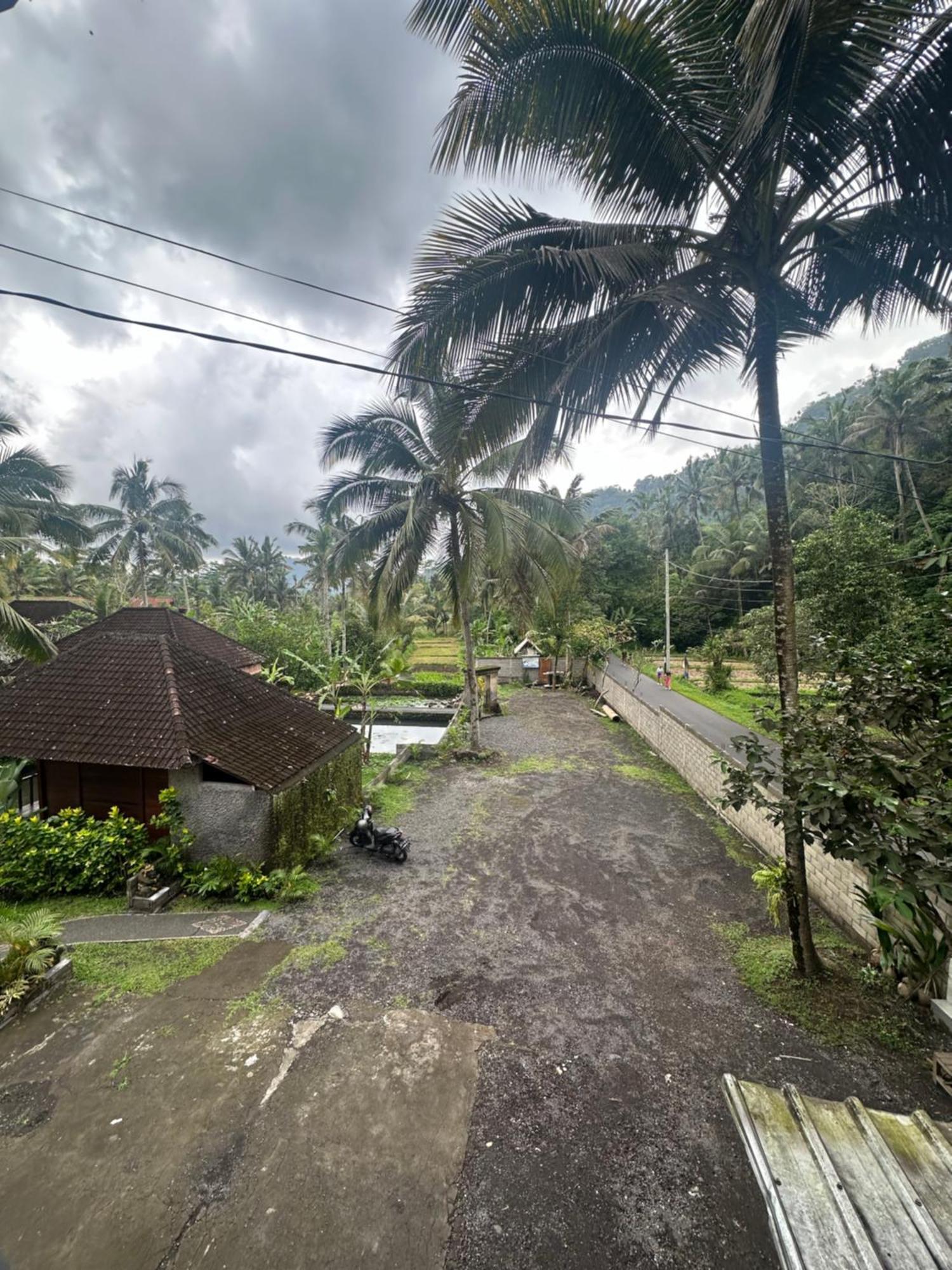 Villa Joglo Tepi Sungai Sidemen  Exterior foto