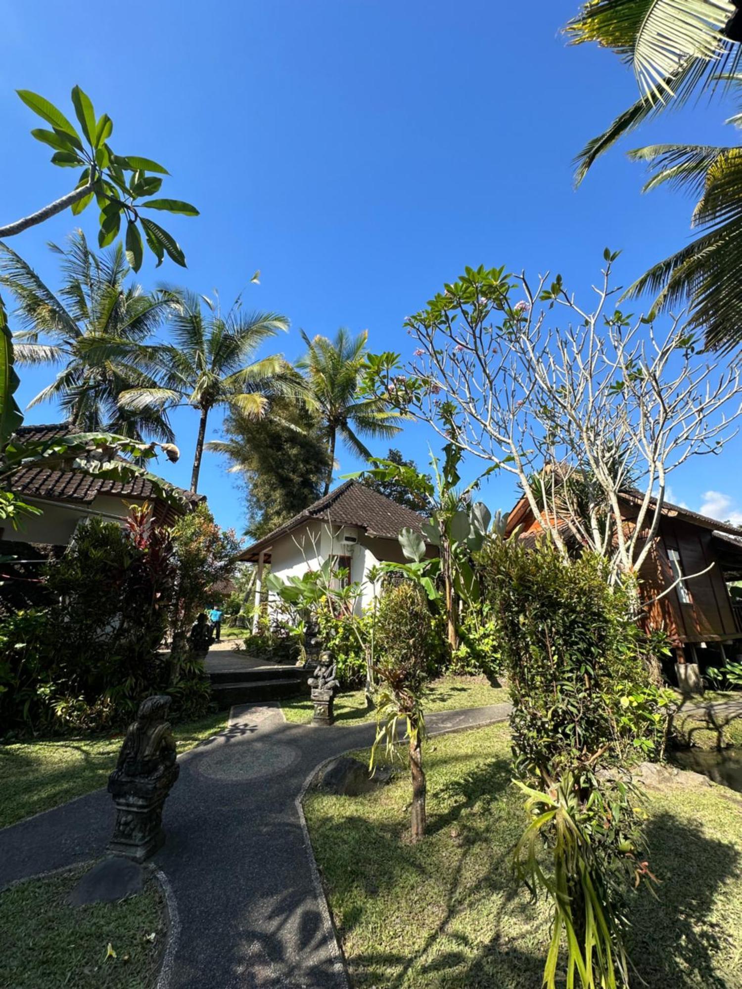 Villa Joglo Tepi Sungai Sidemen  Exterior foto